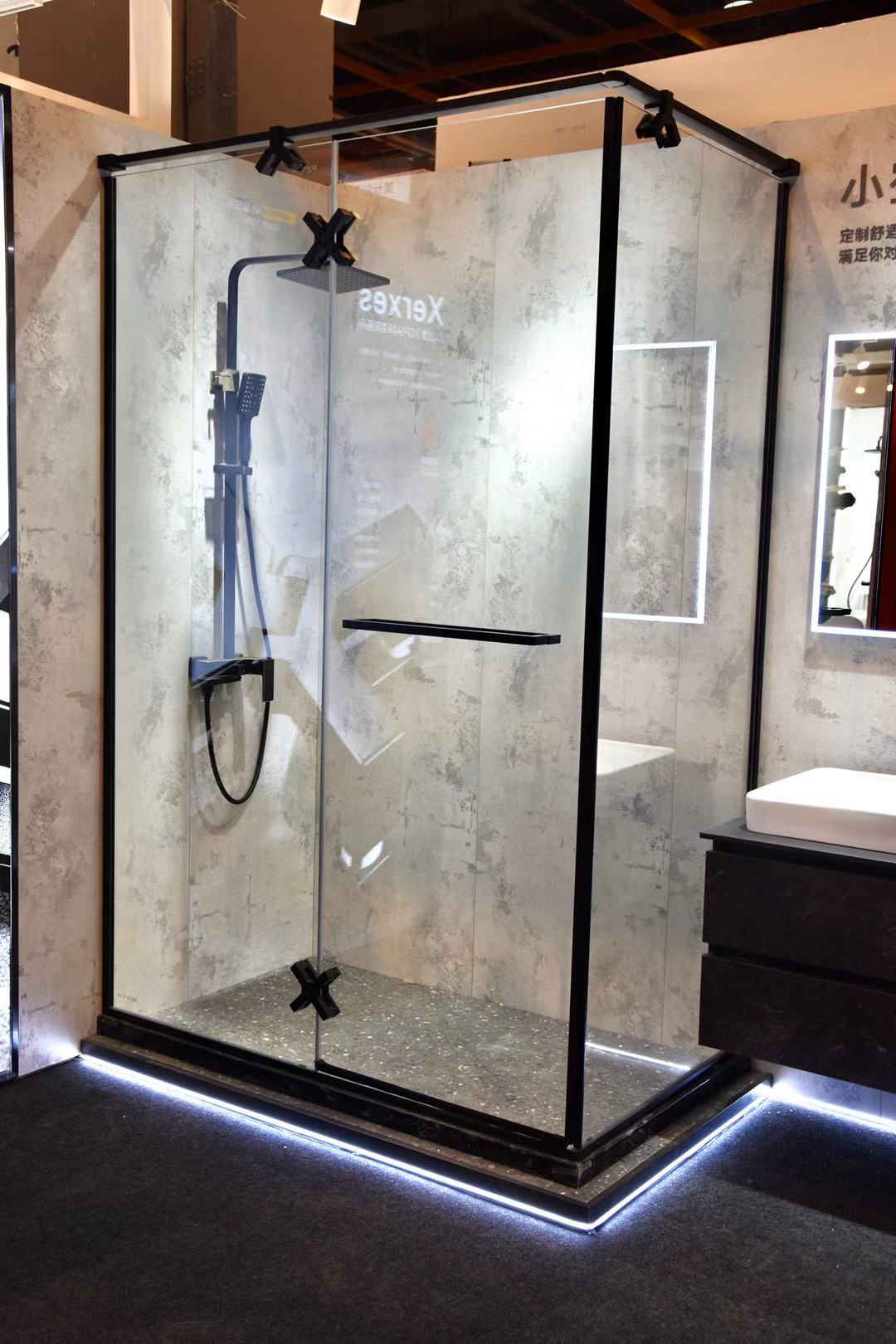 高端扇形淋浴房定制,有设计感的高端轻奢淋浴房