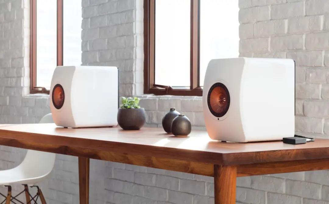 「HIWE艾维」KEFKW1超低音无线连接器正式发布