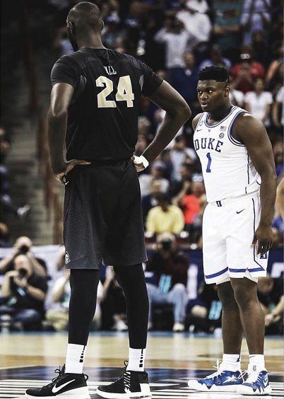 黑人版姚明，臂展2米5，站着轻松扣篮，多次大帽锡安，却最终落选