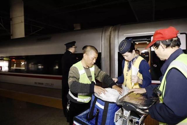 乘坐高铁必须知道的小知识,高铁乘务出行必备知识点