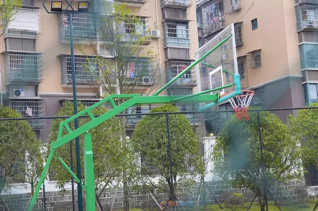 内江体育馆有室内运动场吗,内江健身运动