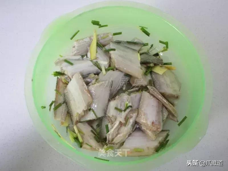 带鱼这样做又香又酥脆,带鱼怎么做不腥气好吃