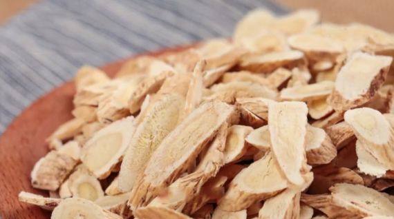 夏天不怕热是什么体质怎么调理,夏天怕热吃什么中药最好