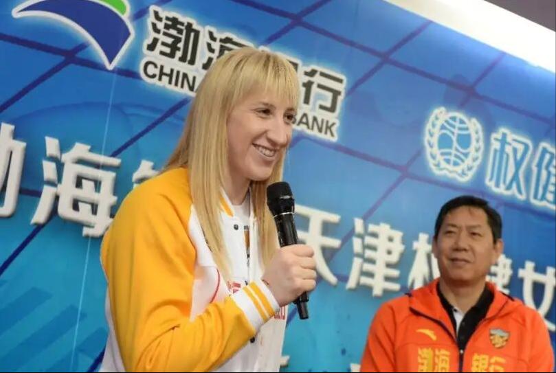 天津女排蔡斌完整版,中国女排换帅王宝泉接替蔡斌