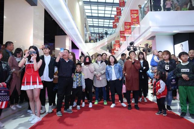 耐克折扣店新店开业,耐克折扣店开业