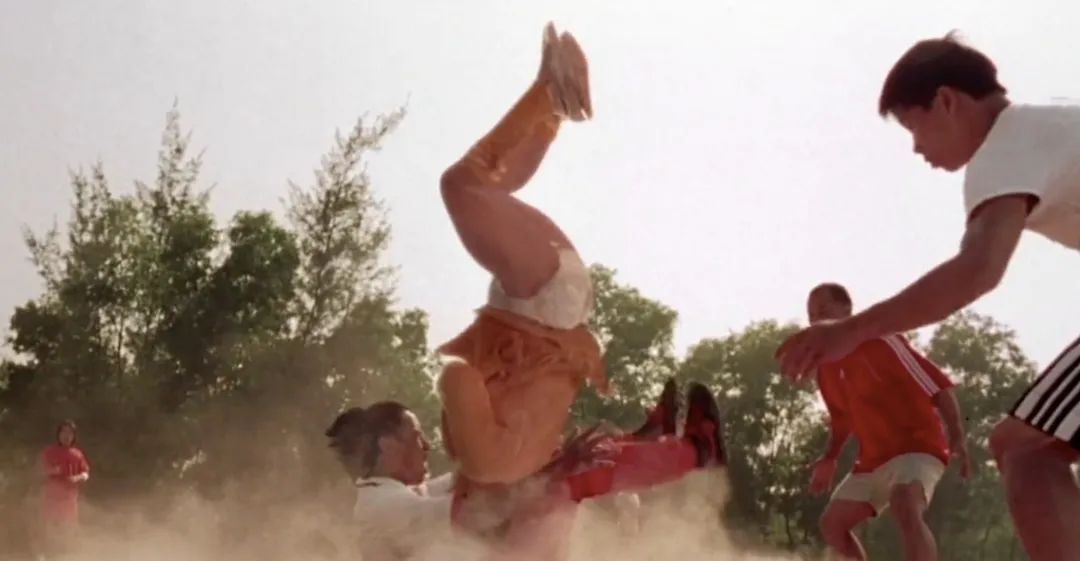 少林足球是不是周星驰的得意之作,周星驰的少林足球有多么经典