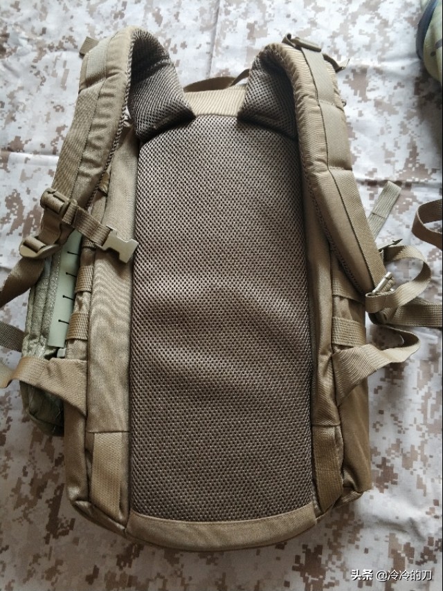 天生玩家背包,天生玩家老猫