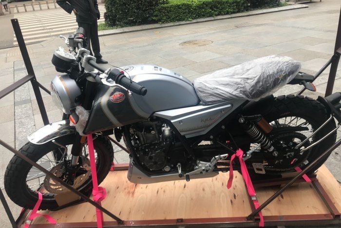 试驾阿普利亚cr150,19款阿普利亚cr150