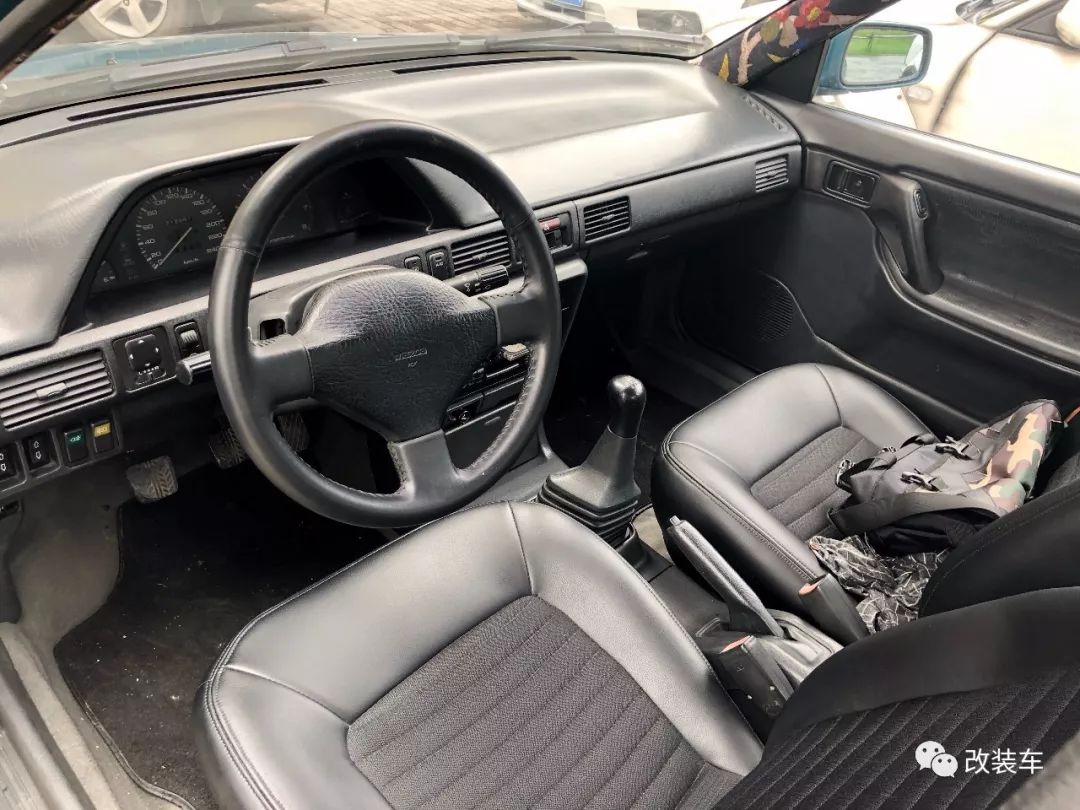 六代马自达323,第六代马自达323