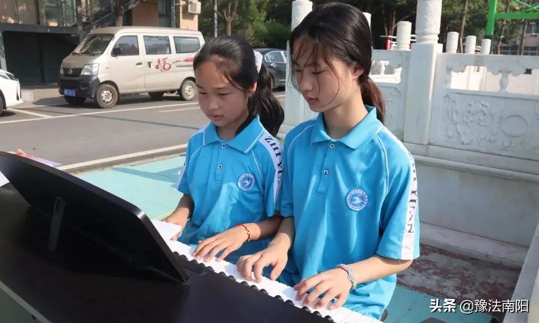 建党百年学校组织的迎七一活动,邓州市庆祝建党100周年活动选拔赛