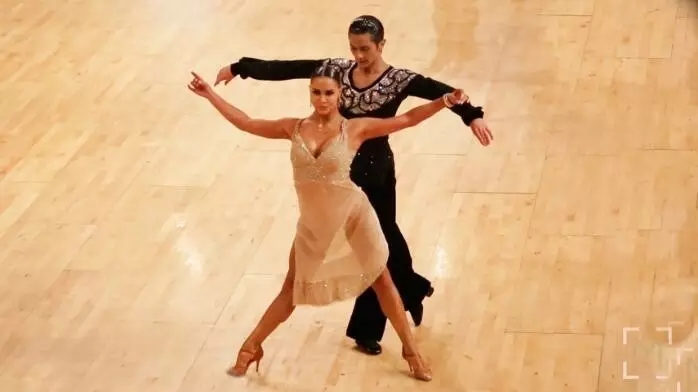 12个基础训练动作,热身12个动作教学