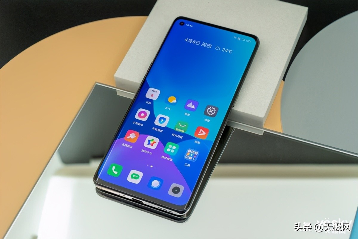 realme真我x7pro至尊版后盖,realme真我x7pro至尊版体验