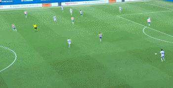 巴萨拉玛西亚足球体系,西班牙18岁小将加维5个球