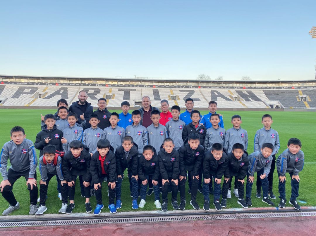 梅州客家队踢亚冠,梅州客家出征视频