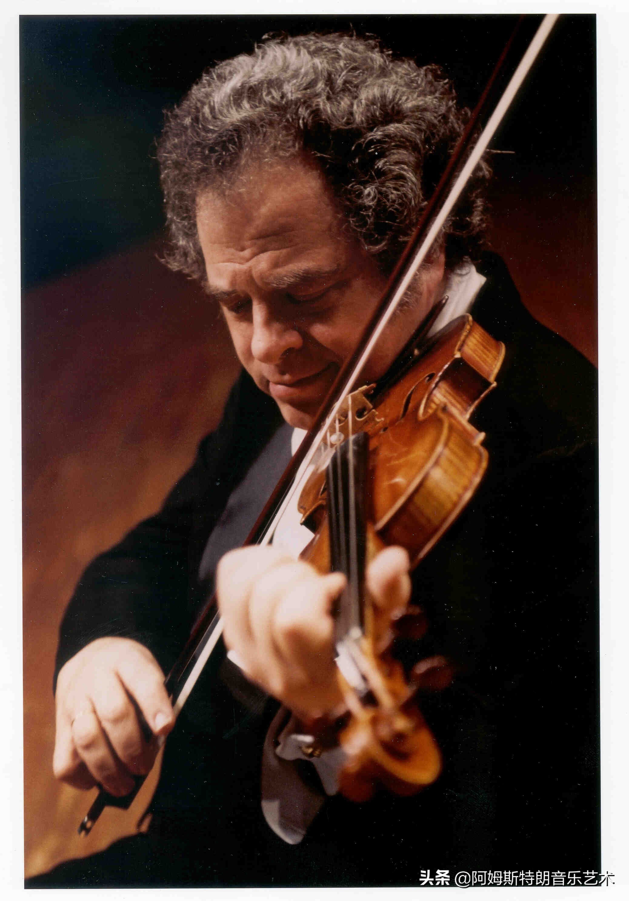 查尔斯给女王过生日,查尔斯国王生日哈里王子送祝福