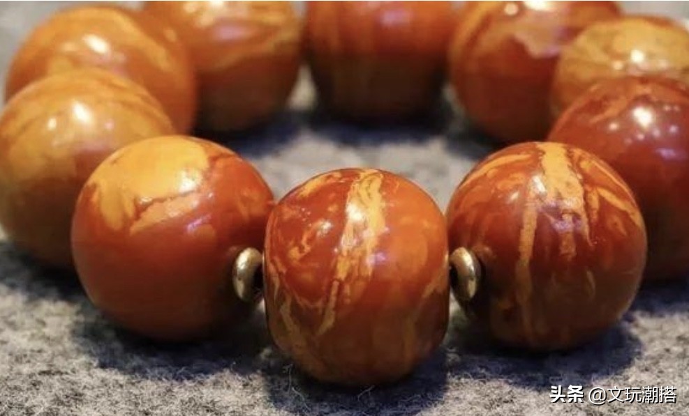 老蜜蜡和蜜蜡有什么区别,新蜜蜡与老蜜蜡有什么区别