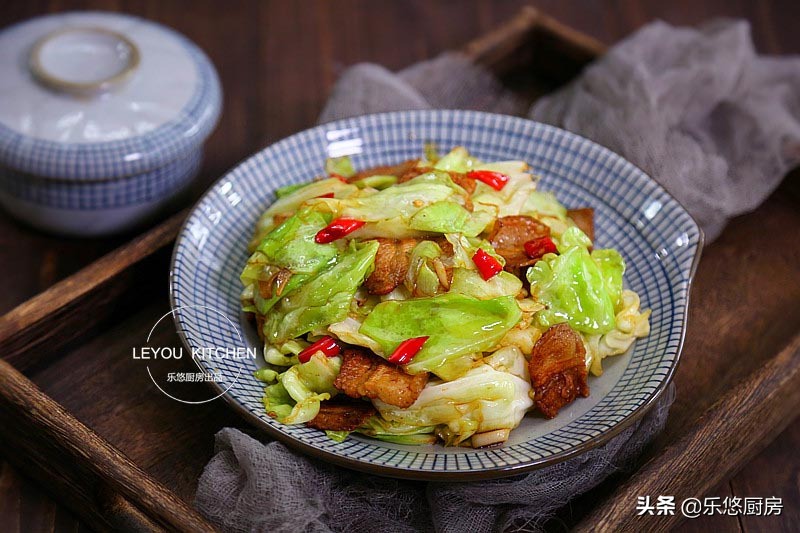 吃不完大白菜怎么做酸菜,家常窝白菜的做法