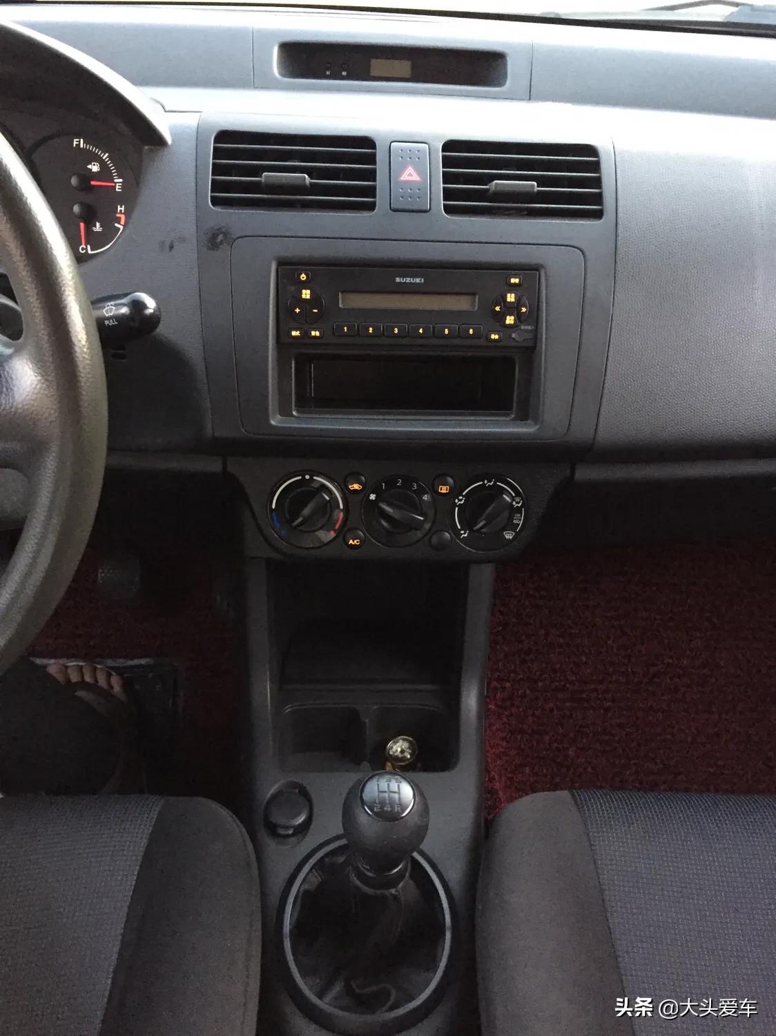 11年铃木雨燕1.3自动二手车价格,12年铃木雨燕翻新整备