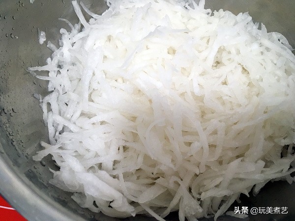 腊味萝卜的正宗做法,广式腊肠炒白萝卜好吃