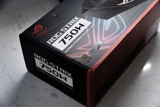 rogstrix雷鹰850g测评,rogstrix雷鹰550w