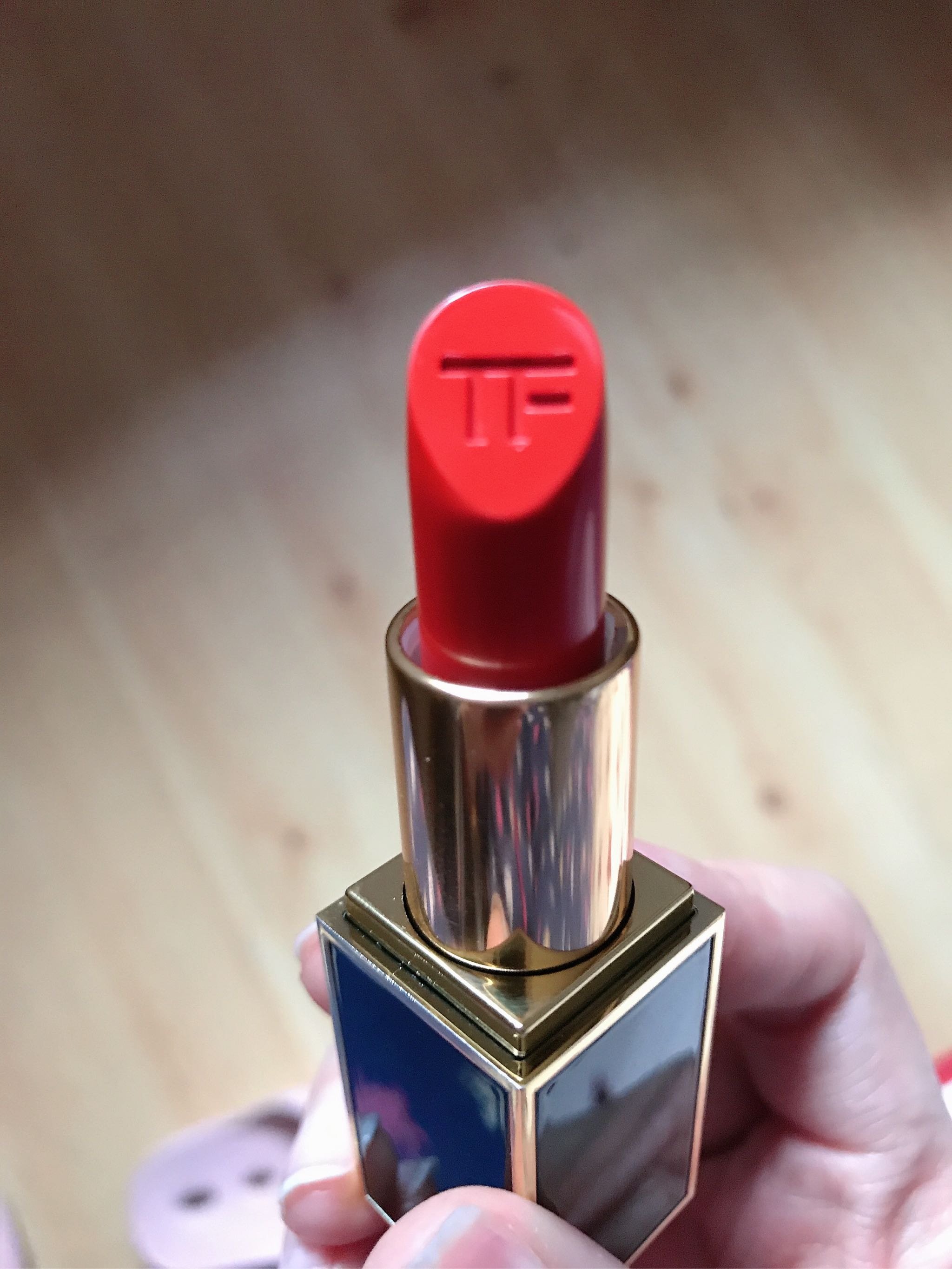 汤姆福特tf15颜色偏黑,汤姆福特15黑管