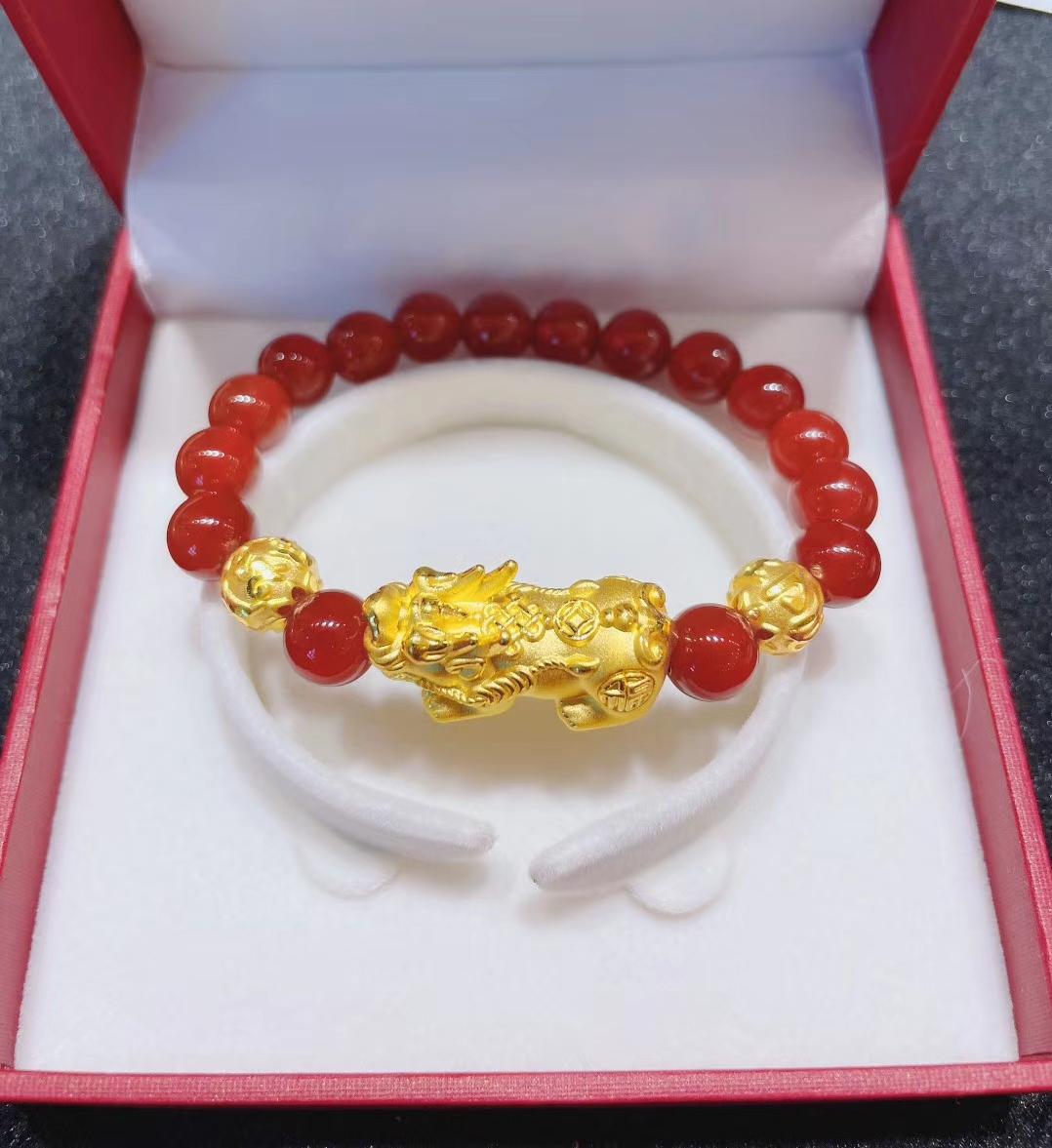 到底是3d硬金首饰贵还是足金贵,3d硬金和普通黄金首饰有什么区别