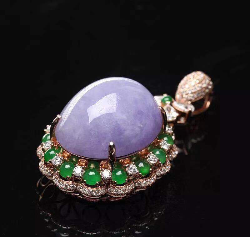 翡翠怎么买比较靠谱,买翡翠怕被坑从哪里买最好