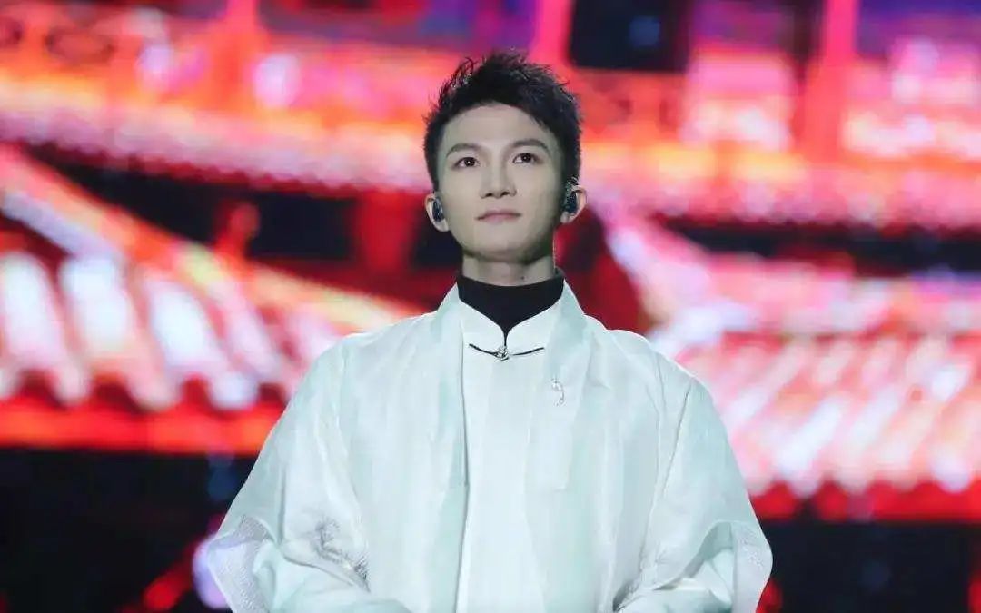 唱功逆天的男声,最被人低估的男歌手