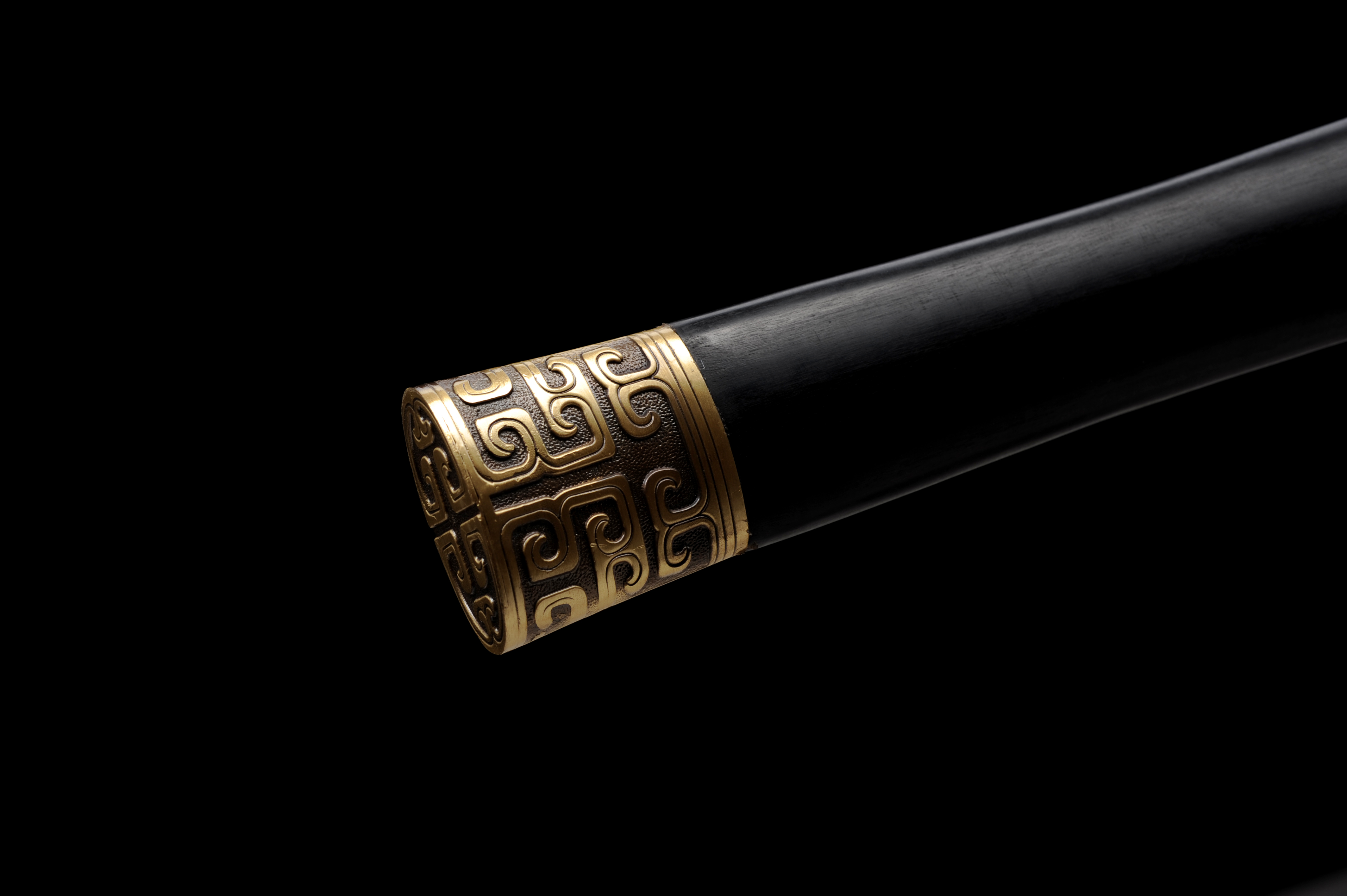 汉朝时期的剑是什么材质,汉朝的剑