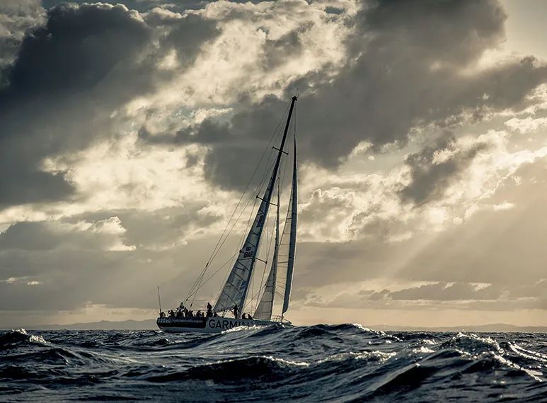 北纬50度的太平洋上，她是最“狠”的中国女人