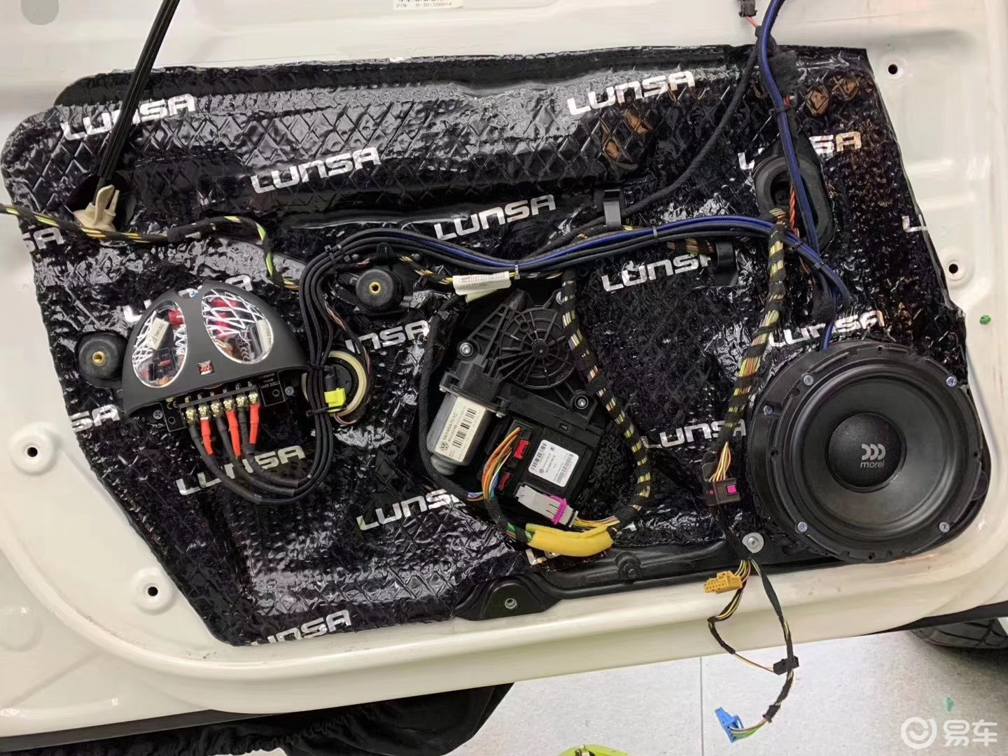 北京高尔夫改装音响喇叭,高尔夫7改装劲浪喇叭