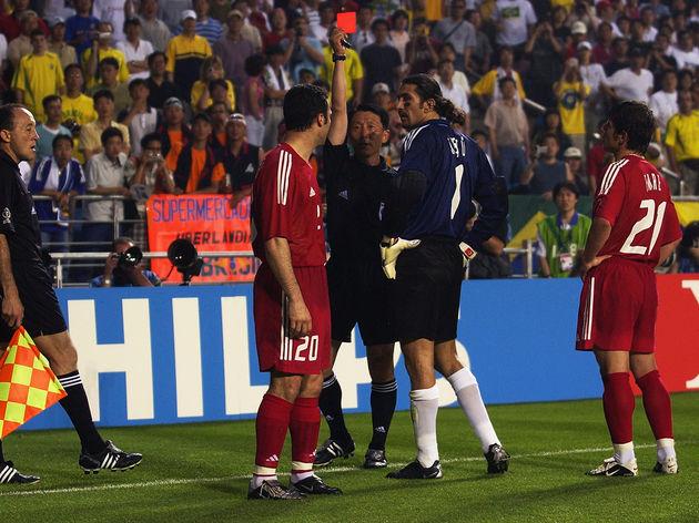 足坛奇葩怪事全集,足球场上最荒唐的进球