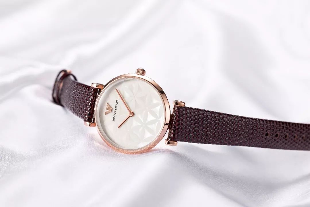 我带了好几万去阿玛尼，你告诉我不需要？！