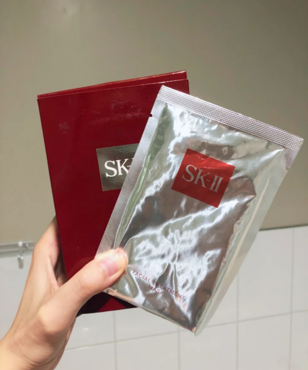 月入八千用什么护肤品,女性月入过万买什么护肤品