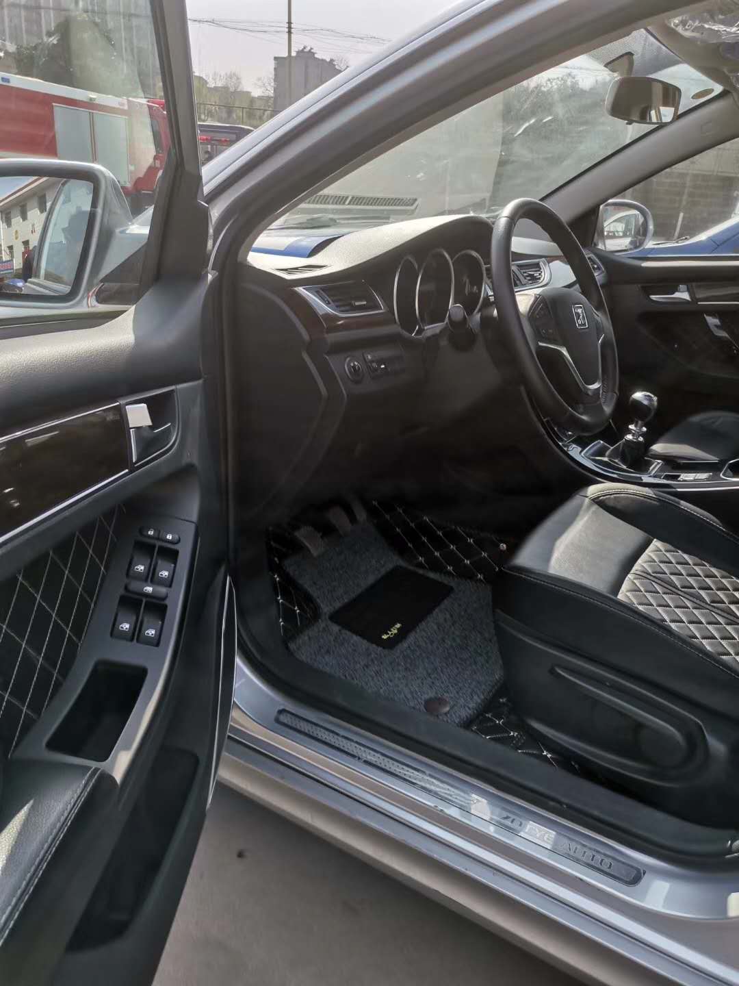 跑了48公里的二手车，价格便宜，就是品牌差点意思