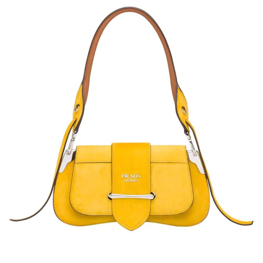 刘雯樱花紫色,刘雯拍过啥片