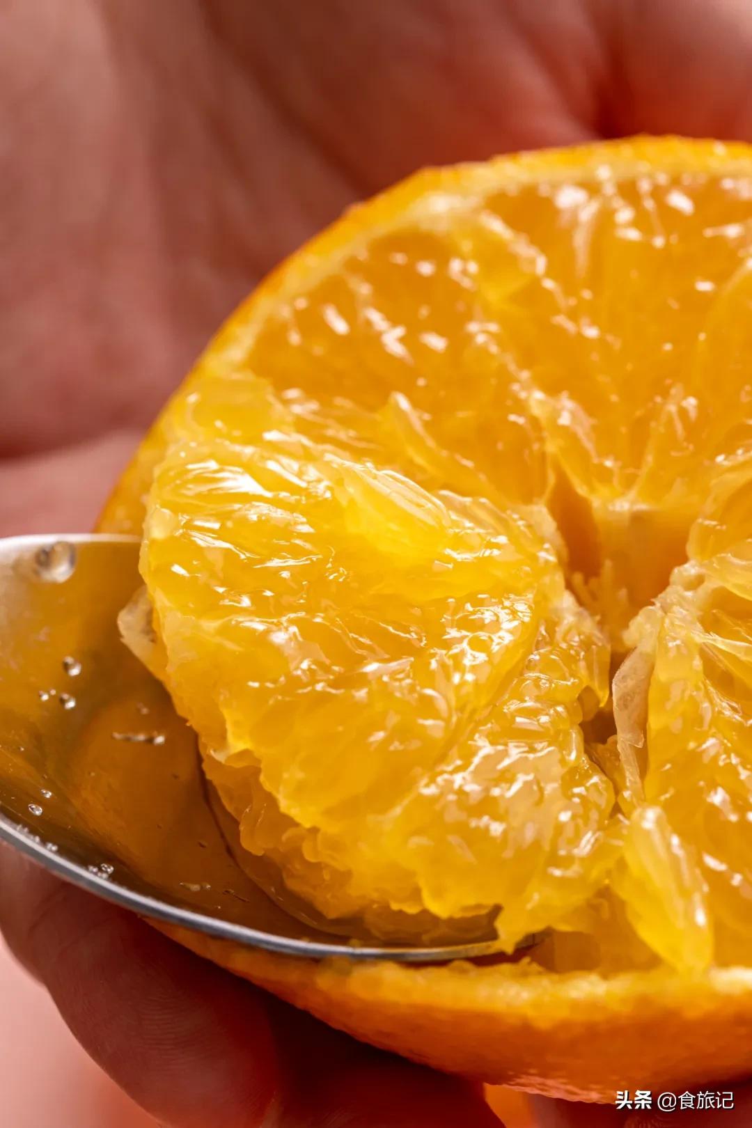 怎么挑选果冻橙才是甜橙子,比果冻橙还好吃的橙子