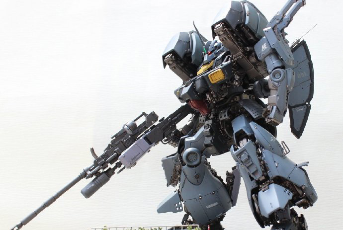 破碎机械感十足，拦截型迪杰改