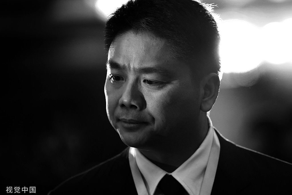 互联网富豪，血雨腥风50年：欲望、财富、杀戮、传奇……