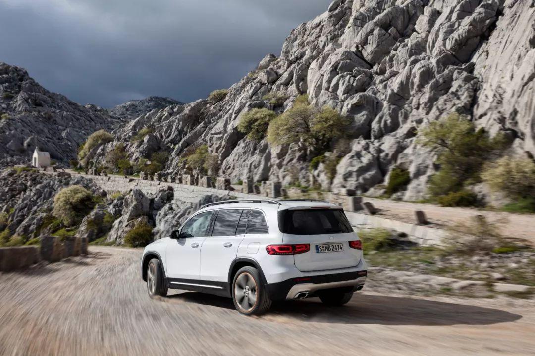 2023款奔驰glb为什么降价那么多,性价比超高的奔驰glk