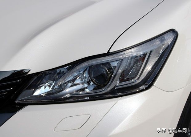 丰田皇冠行情跌了吗,丰田皇冠经典豪车