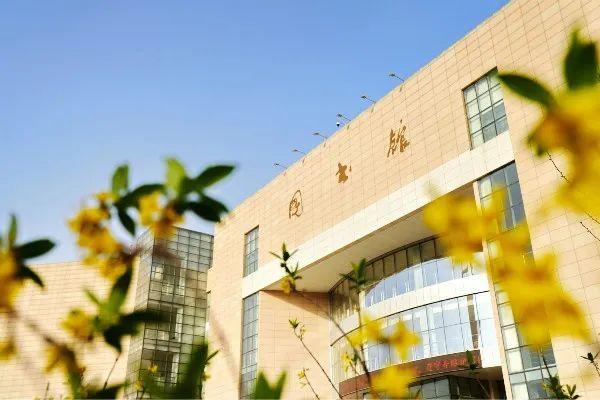 郑州大学考研复试线一览表,郑州大学录取分数线2020
