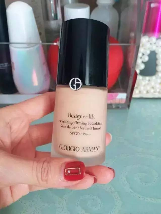 阿玛尼好用的粉底液排行榜前十名,阿玛尼粉底液哪款好用