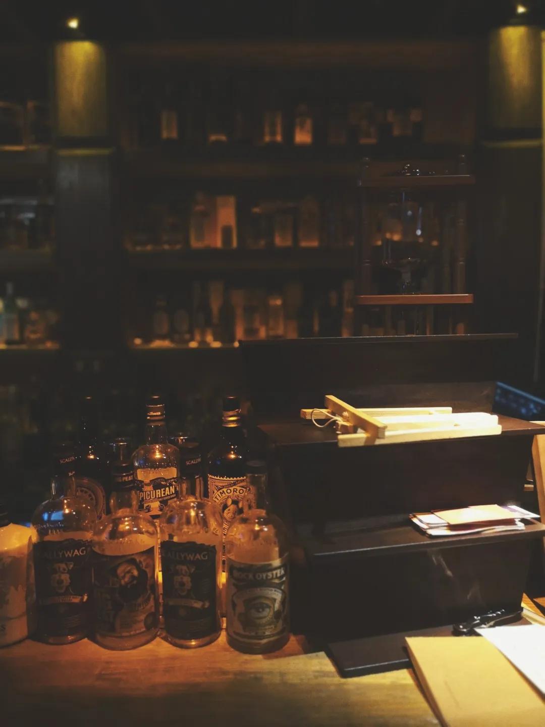 夏日沉醉的夜晚,夏季的夜晚出去走走