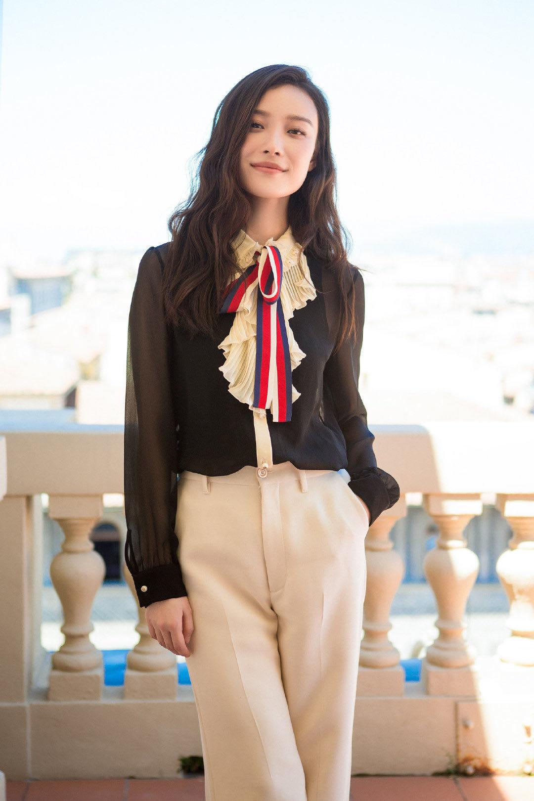 倪妮雪纺衬衫穿搭,倪妮黑色雪纺上衣