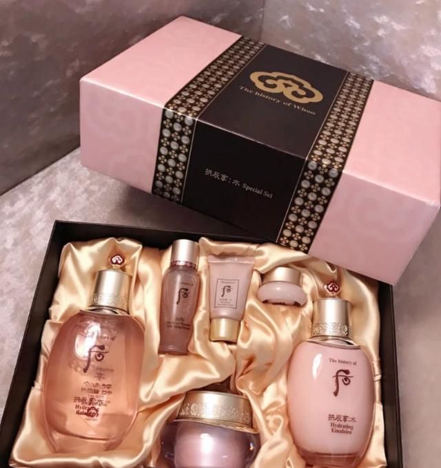 韩国whoo后拱辰享水乳霜好用吗,韩国whoo后天气丹护肤水