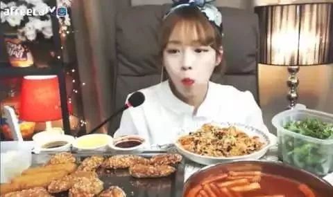 韩国人最爱的饭团,很大的饭团