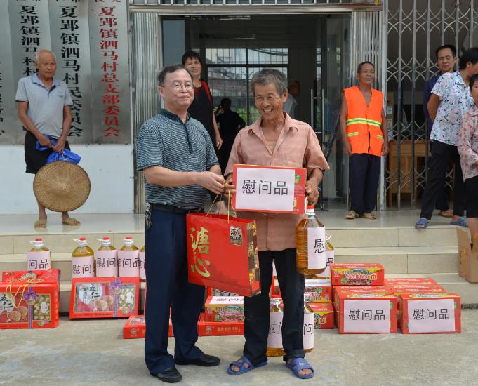 【2019第145期】扶贫特辑丨千里共婵娟，月满情意浓——万秀检察阿里检察，心系贫困户@泗马@改则