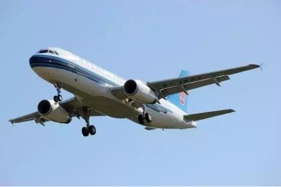 飞机个人携带行李重量,乘坐飞机行李注意事项