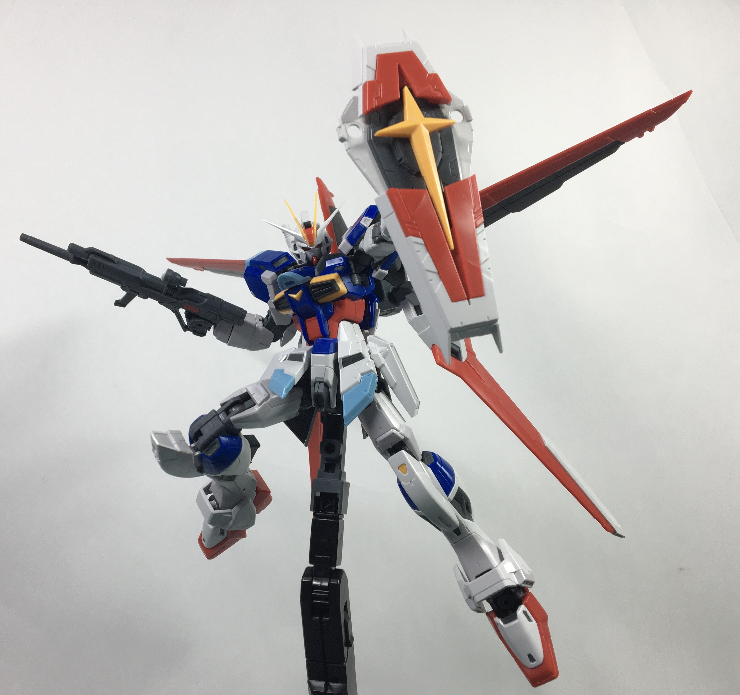 万代rg报丧女妖模型测评,万代rg空装脉冲高达测评